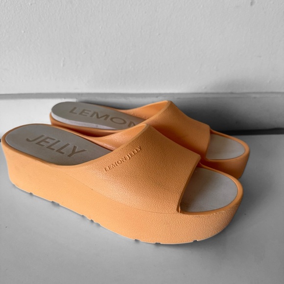 Lemon Jelly "Sunny" Sandals Women’s Slides Platform US Size 9 Euro Size 40 - Picture 1 of 6